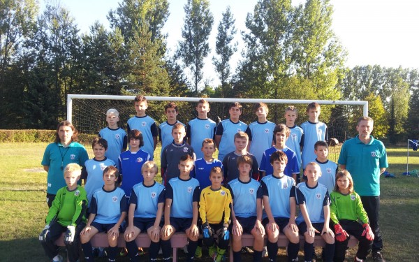 Trampkarze  rocznik 2000,2001