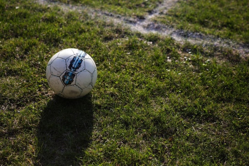 ZMIENNE SZCZĘŚCIE TRAMPKARZY